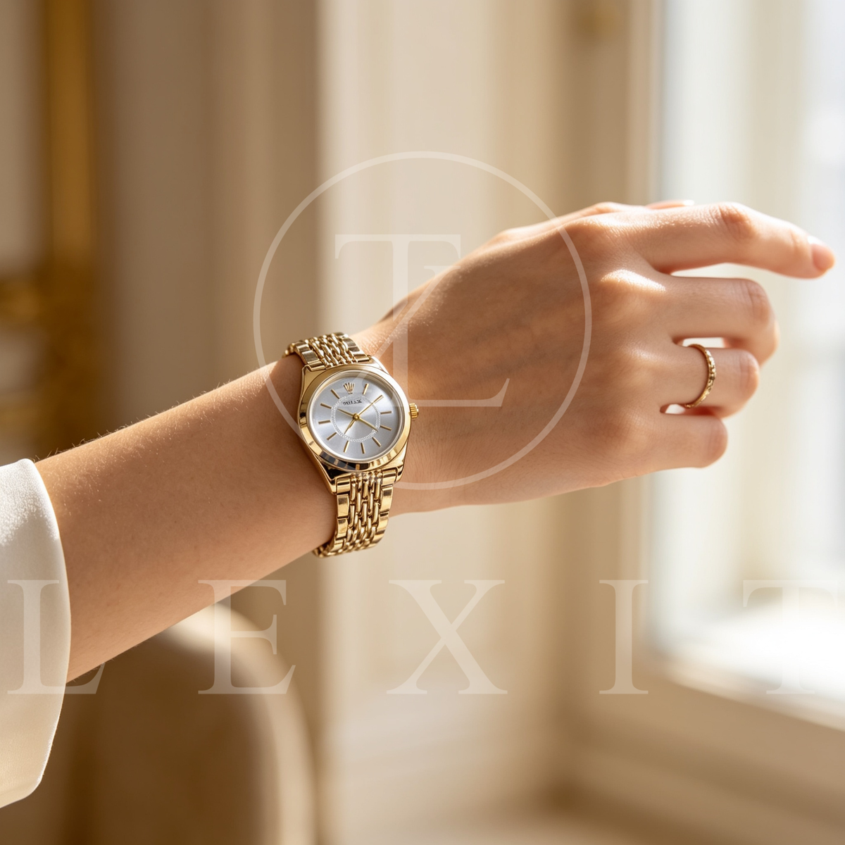 Classic Empress Gold Round Watch with Medallion Dial